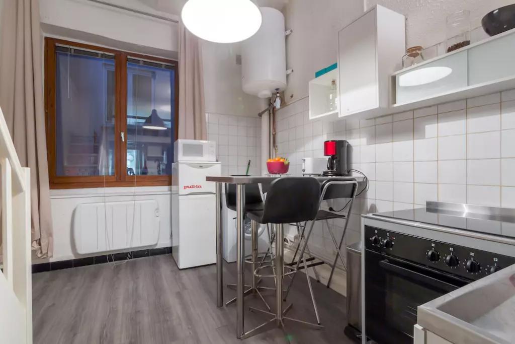 Apartment Pierre Scize Sur La Saone ليون المظهر الخارجي الصورة